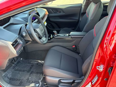 New 2026 Toyota Prius Plug-In Hybrid image 8