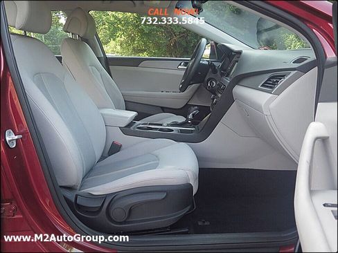 Used 2016 Hyundai Sonata SE image 14