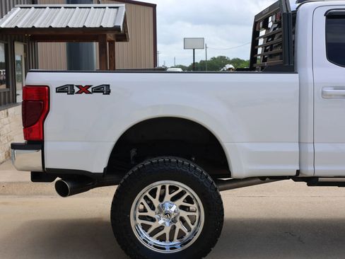 Used 2020 Ford F250 Lariat w/ Lariat Ultimate Package AWD/4WD image 14