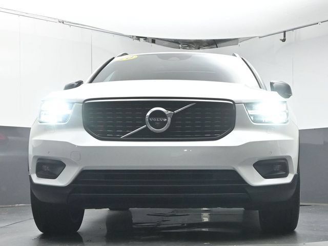Used 2020 Volvo XC40 T5 R-Design w/ Protection Package AWD/4WD image 34
