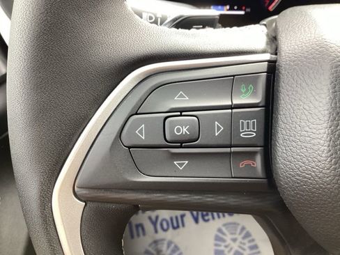 New 2025 Jeep Grand Cherokee L Altitude AWD/4WD image 33