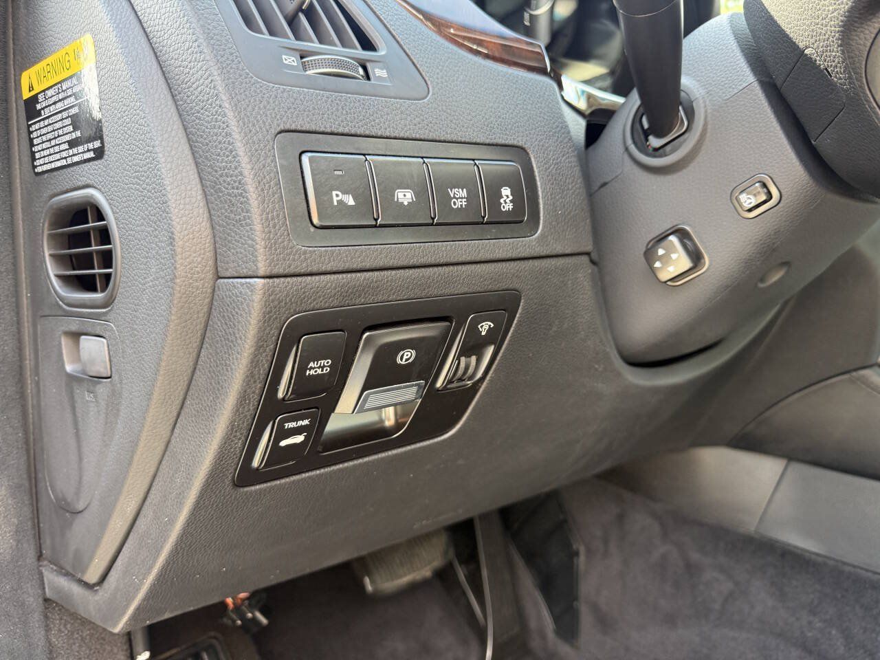 Used 2012 Hyundai Equus Signature RWD image 23