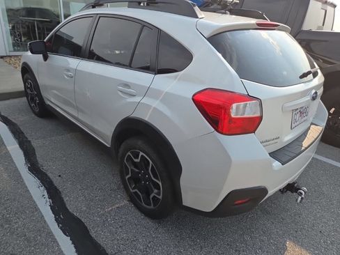 Used 2015 Subaru Crosstrek 2.0i Limited AWD/4WD image 3