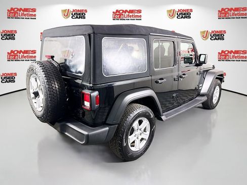 Used 2019 Jeep Wrangler Unlimited Sport S AWD/4WD image 15