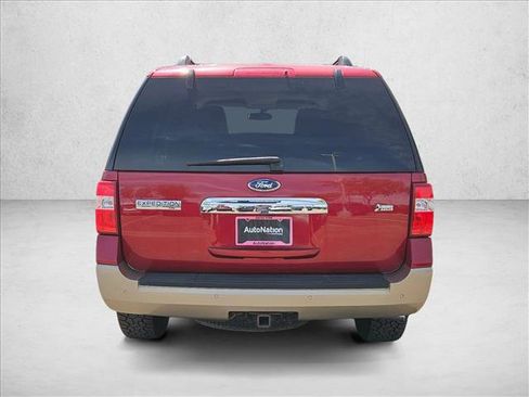 Used 2014 Ford Expedition XLT w/ Equipment Group 202A AWD/4WD image 6