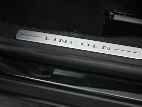 Used 2024 Lincoln Corsair Reserve image 17