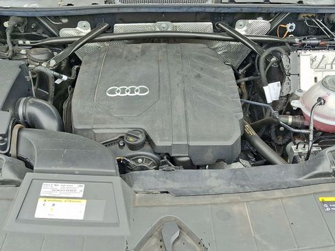 Used 2022 Audi Q5 2.0T Premium w/ Convenience Package AWD/4WD image 29