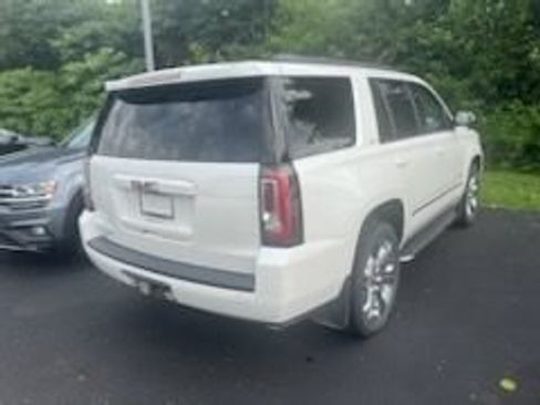 Used 2016 GMC Yukon SLT w/ Open Road Package AWD/4WD image 2