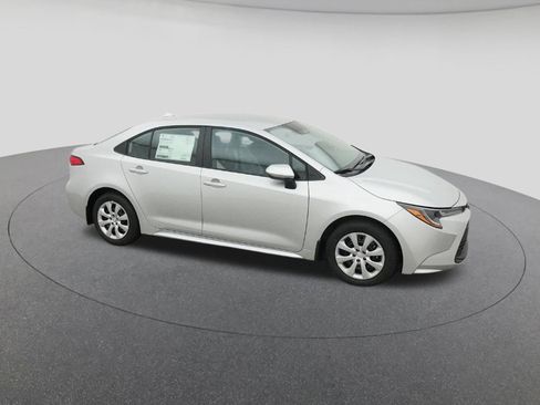 New 2026 Toyota Corolla LE image 12