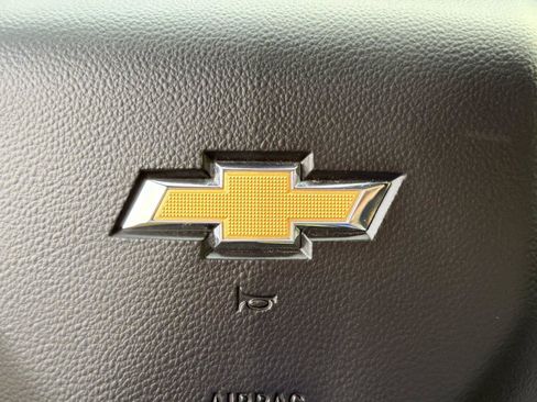 Used 2025 Chevrolet Silverado 2500 LT w/ Convenience Package AWD/4WD image 23