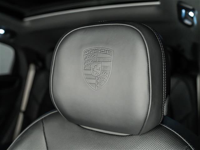 Certified 2023 Porsche Cayenne Platinum Edition AWD/4WD image 26