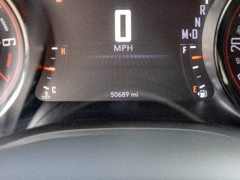 Used 2019 Dodge Challenger SXT w/ Blacktop Package image 25