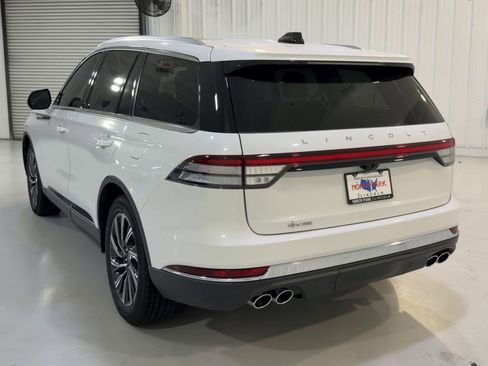 New 2026 Lincoln Aviator 2WD image 8
