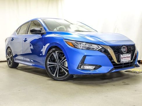 Used 2020 Nissan Sentra SR FWD image 2
