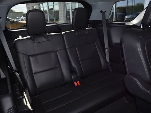 Used 2023 Ford Explorer XLT w/ Equipment Group 202A AWD/4WD image 43