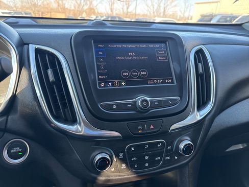Used 2024 Chevrolet Equinox LT image 15