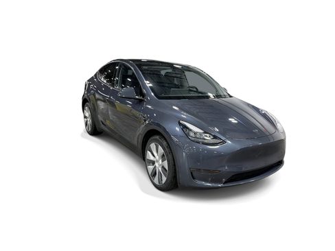 Certified 2023 Tesla Model Y AWD image 8