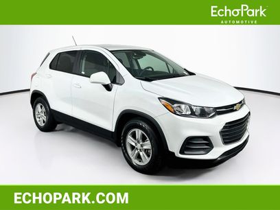 Used 2022 Chevrolet Trax LS w/ Tint and Cruise Package