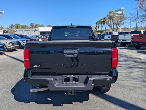 Used 2026 Toyota Tacoma TRD Off-Road image 6