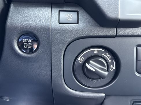 New 2026 Nissan Frontier SV w/ SV Convenience Package AWD/4WD image 29