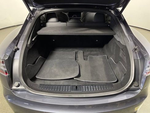 Used 2022 Tesla Model S Base image 5