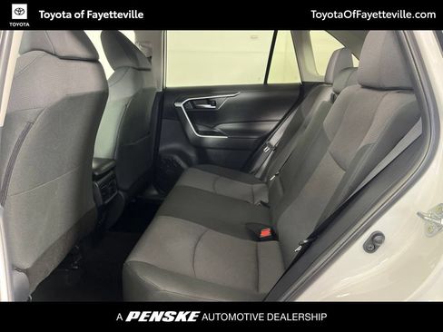 Used 2025 Toyota RAV4 XLE FWD image 24