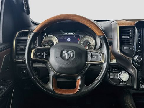 Used 2022 RAM 1500 Limited AWD/4WD image 18