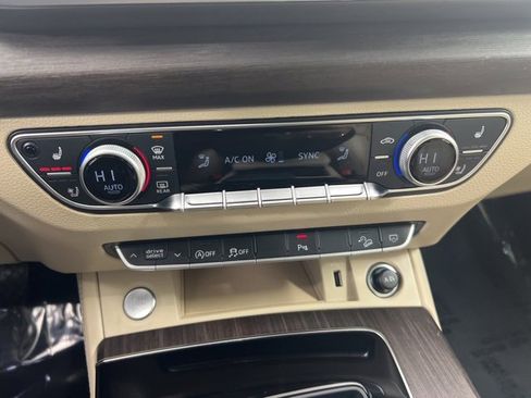 Used 2024 Audi Q5 2.0T Premium Plus image 19