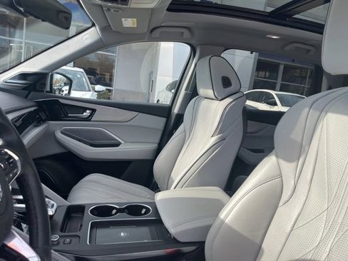 Certified 2025 Acura MDX Advance Package image 32