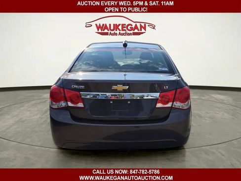 Used 2016 Chevrolet Cruze LT FWD image 6