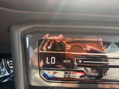 Used 2024 Volkswagen Tiguan SEL R-Line w/ MDO Package, Two-Row AWD/4WD image 22