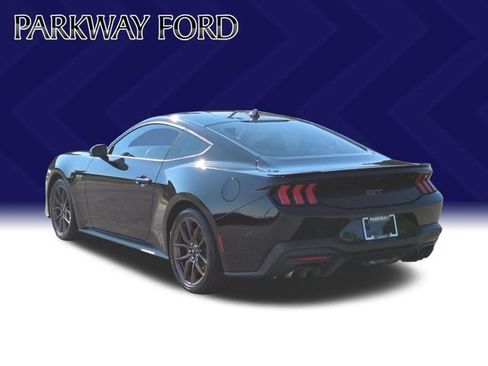 Used 2024 Ford Mustang GT Premium RWD image 3