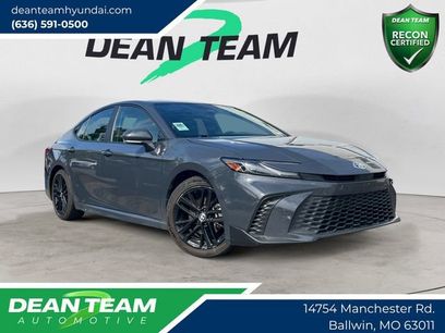 Used 2025 Toyota Camry SE