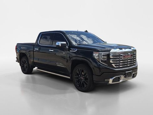 Used 2024 GMC Sierra 1500 Denali AWD/4WD image 9