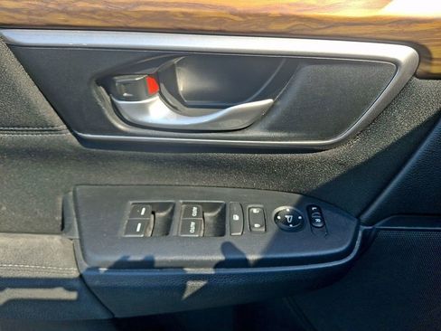 Used 2018 Honda CR-V EX image 13