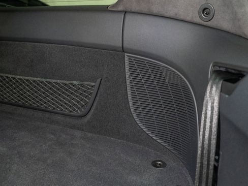 Used 2023 Audi R8 V10 performance w/ R8 Performance Design Package image 21