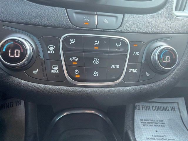 Used 2024 Chevrolet Malibu LT FWD image 29