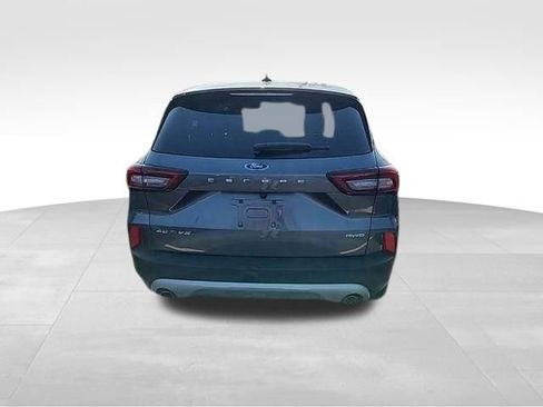 Used 2024 Ford Escape Active AWD/4WD image 3