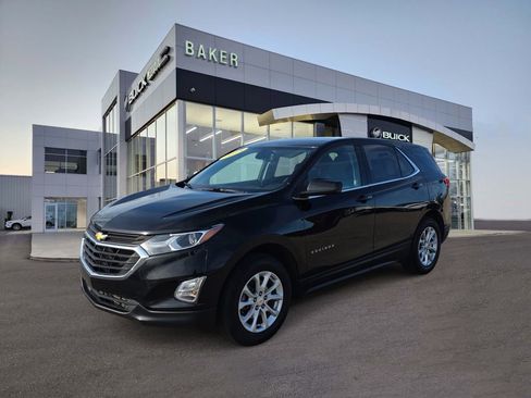 Used 2018 Chevrolet Equinox LT image 1