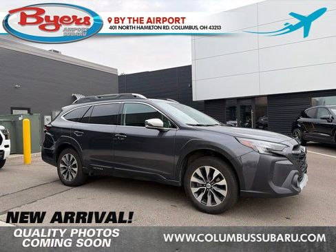 Used 2023 Subaru Outback Touring XT AWD/4WD image 1