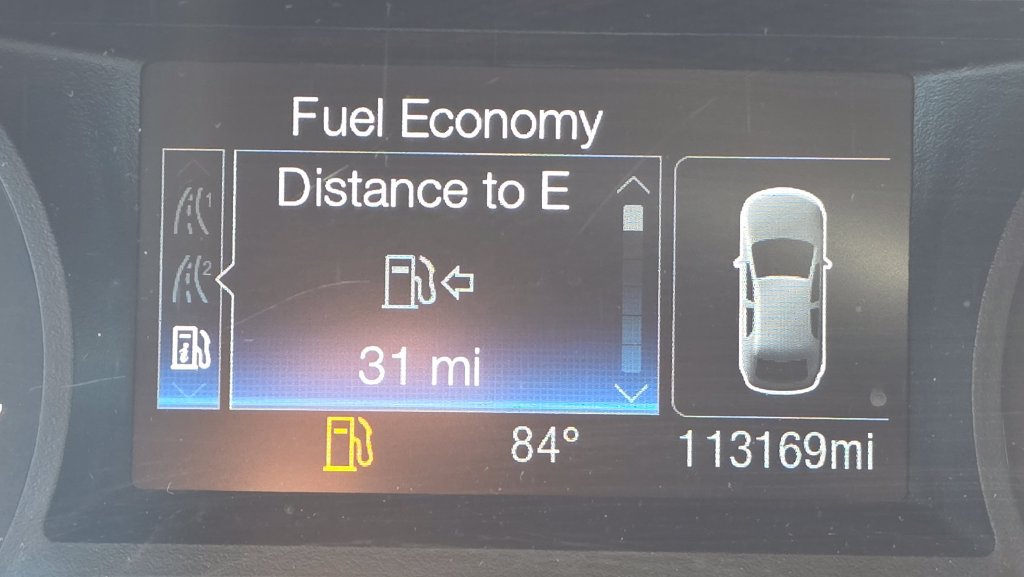 Used 2020 Ford Edge SE FWD image 17