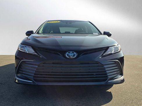 Used 2024 Toyota Camry LE image 8