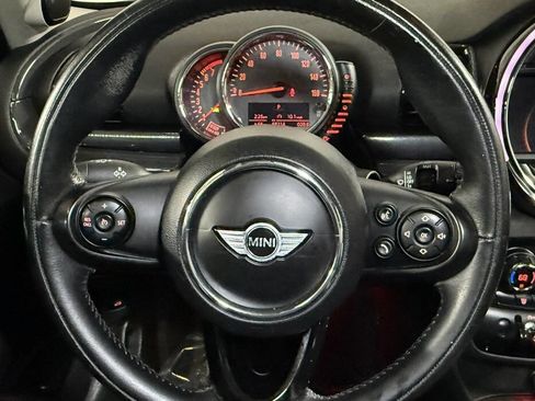 Used 2016 MINI Cooper Clubman FWD image 12