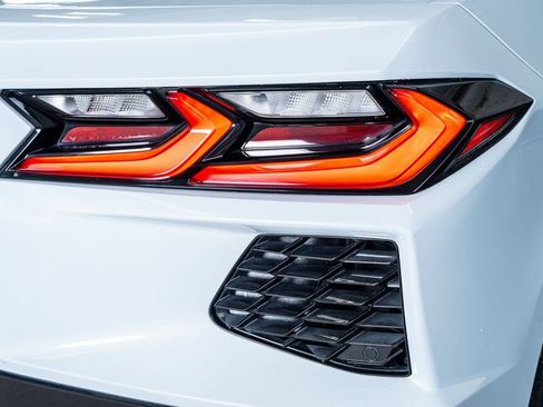 Used 2021 Chevrolet Corvette Stingray Preferred Conv w/ Battery Protection Package image 29