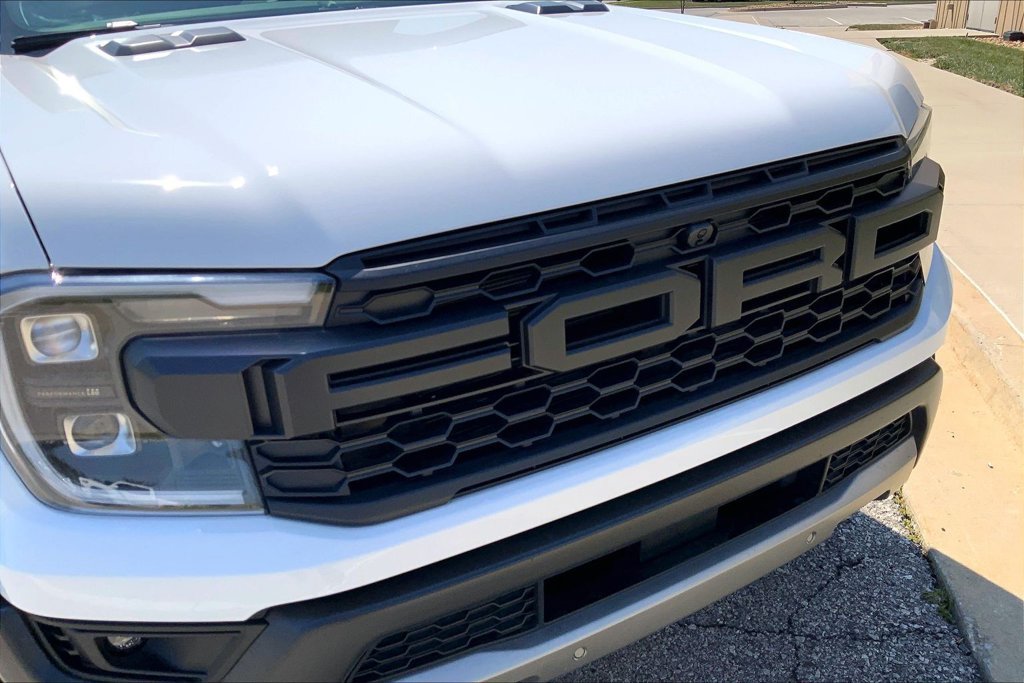 Used 2025 Ford Ranger Raptor AWD/4WD image 27