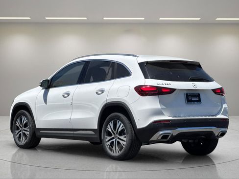 New 2025 Mercedes-Benz GLA 250 GLA 250 image 6