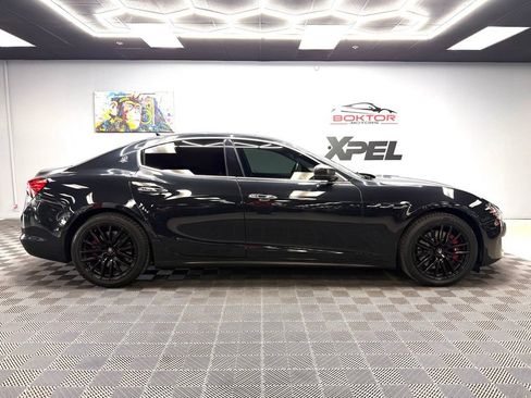 Used 2021 Maserati Ghibli S RWD image 17