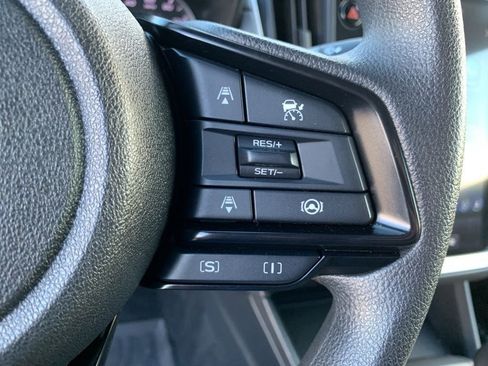 Used 2024 Subaru Crosstrek 2.0i Premium image 27