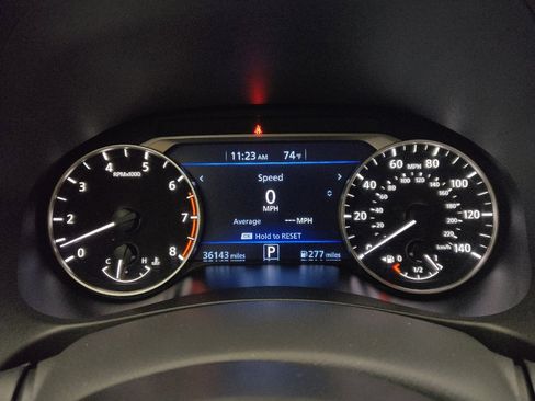 Used 2025 Nissan Altima 2.5 SV FWD image 23