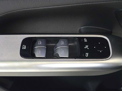 Certified 2026 Mercedes-Benz GLC 300 4MATIC image 23
